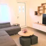 Split Level *
