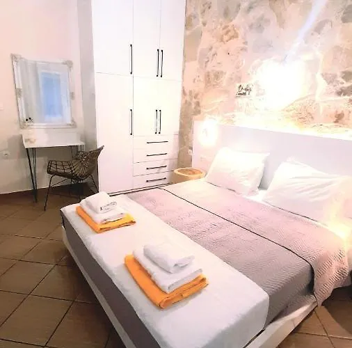 Split Level ハニア