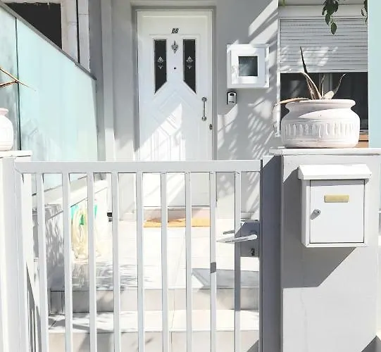 Split Level Apartment *